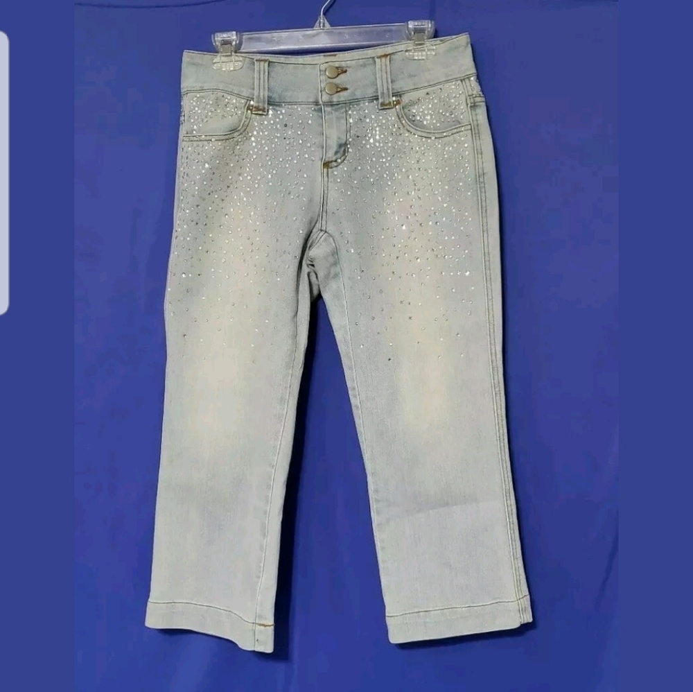 Cache Embellished Capri Jeans Bedazzled Jewels